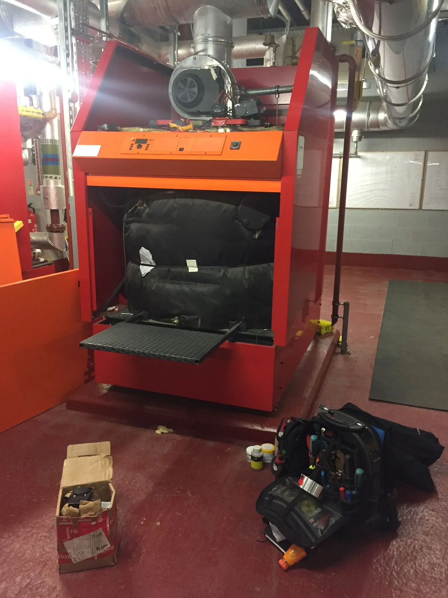 emergency heating engineer Seven Sisters, N15